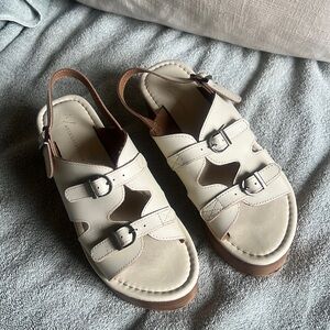 Anthropologie Buckle Wedge Platform Sandals Creme Leather Wood SZ 38 (7.5)